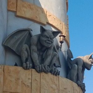 Meet your Posher, Elva